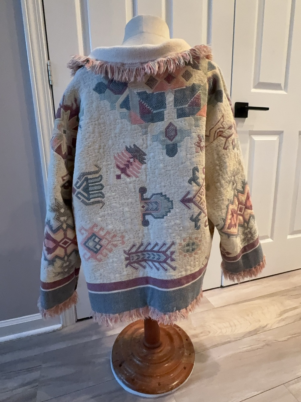 Fringed Southwestern Patterned Cardigan Jacket - Cream, Green, Burgundy - Picture 2 of 4